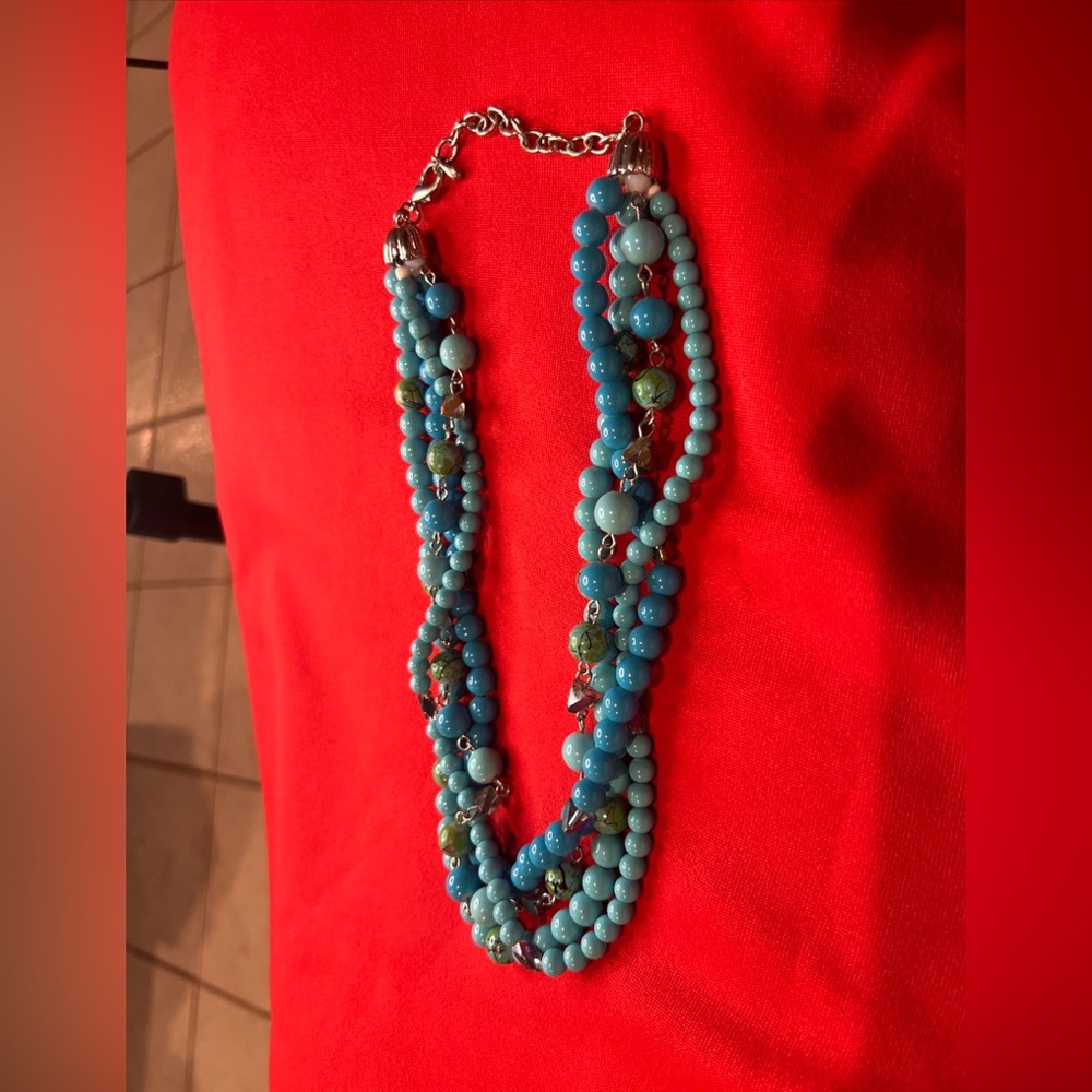 Elegant Blue Beaded Necklace